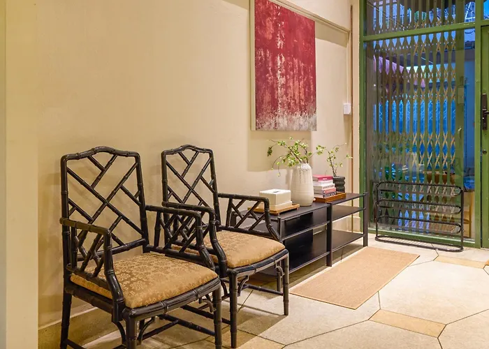 Appartement Newly Renovated, 4br Townhouse , 5min Mrt , Group *